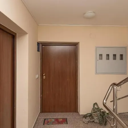 Apartment Marie Makarska